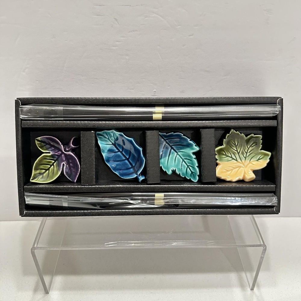 NEW Vintage‎ MADE IN JAPAN Leaf Chopsticks Holders Rests Pottery Set Of 4 Cebu